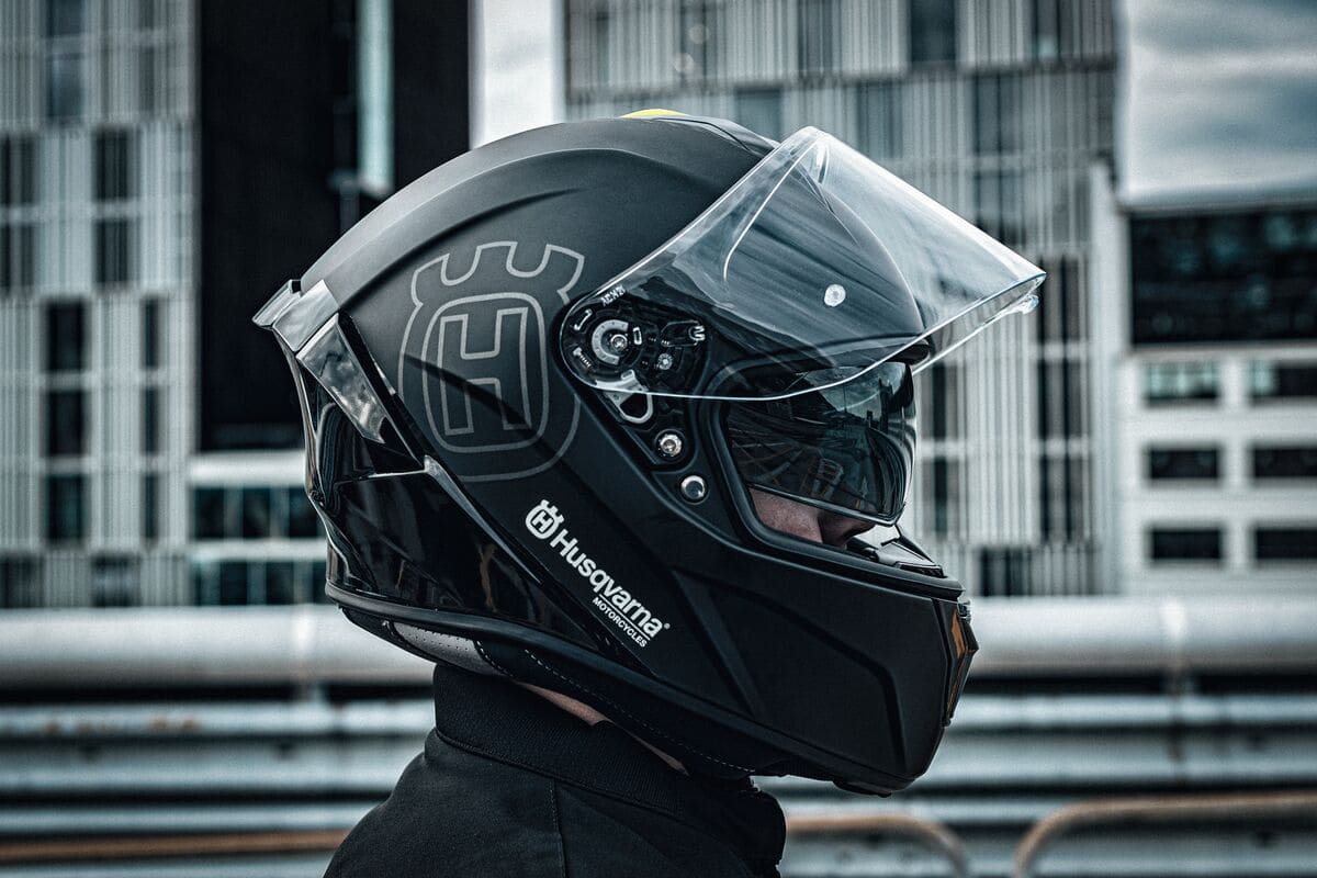 Husqvarna Spark 2 Helm